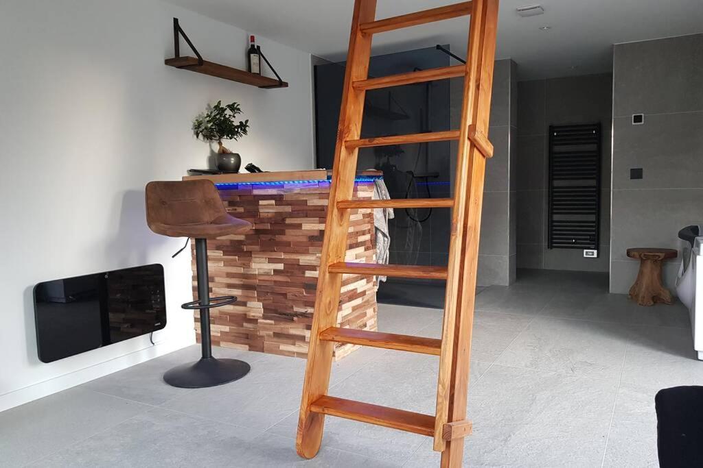 La Vie Est Belle Vlissingen Villa ภายนอก รูปภาพ